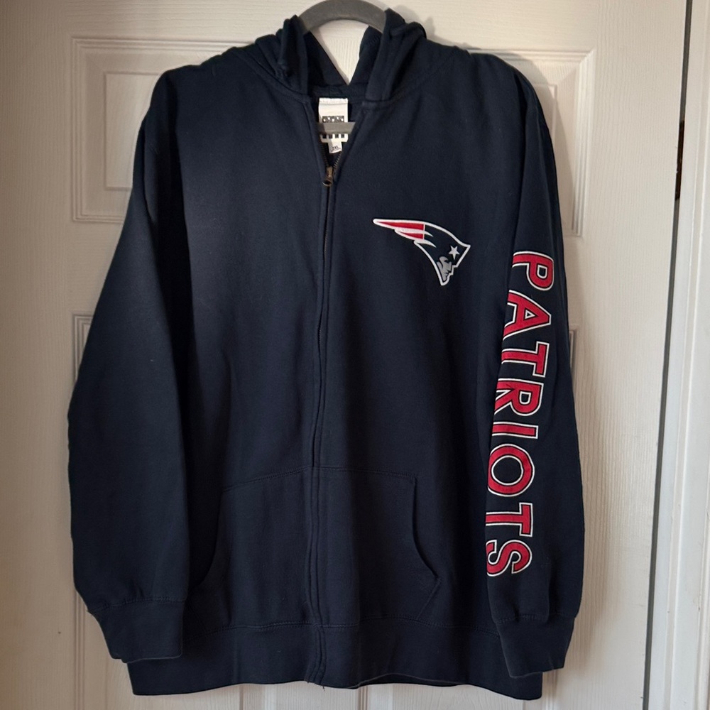 New England Patriots Zippered Hoodie